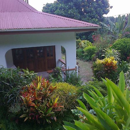 Liane De Mai Bed and Breakfast La Digue Exterior foto