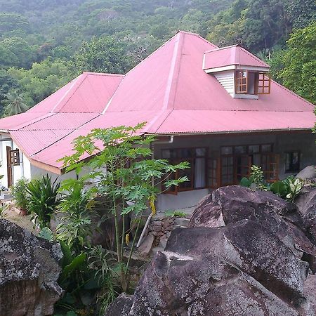 Liane De Mai Bed and Breakfast La Digue Exterior foto